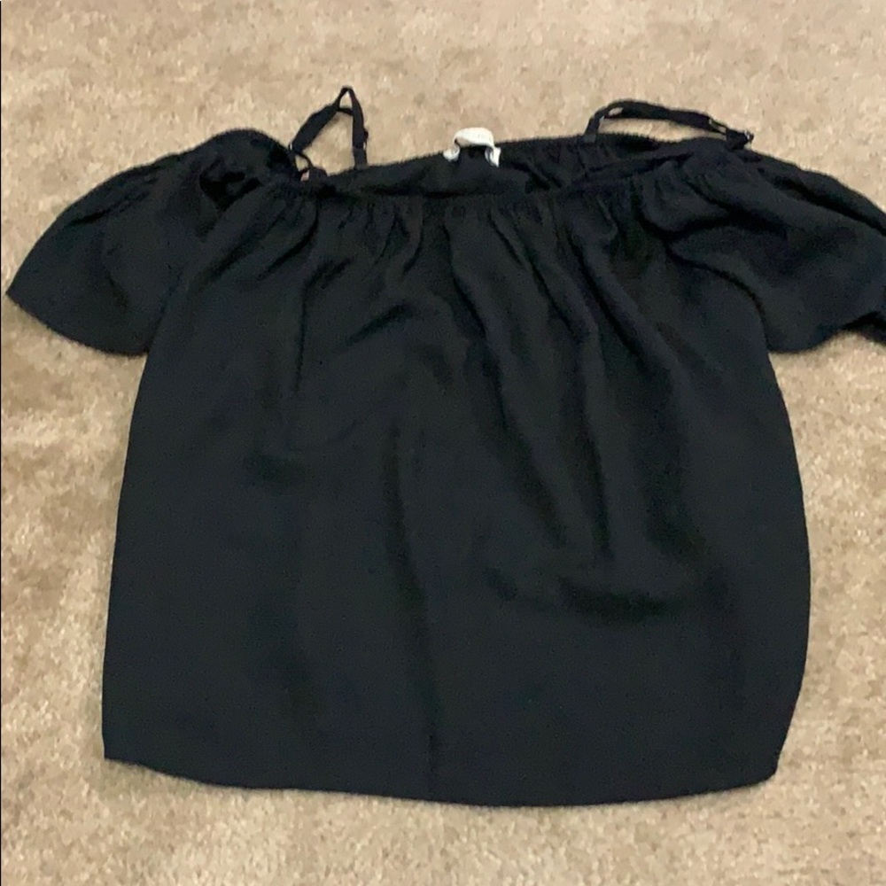 black shirt